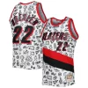 Clyde Drexler Portland Trail Stylish Blazers 1991 92 Hardwood Classics Doodle Swingman Jersey White for Basketball Enthusiasts