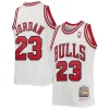 Michael Jordan Chicago Bulls Youth 1997/98 Chic Hardwood Classics Authentic Jersey White/Black/Red Great for Fans
