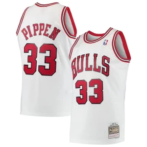 Scottie Pippen Chicago Stylish Bulls Hardwood Classics Swingman Jersey White/Black for Basketball Enthusiasts